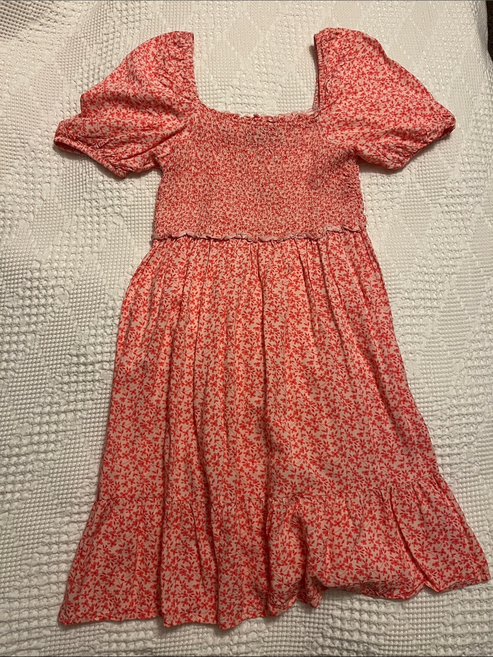Women’s Pink Floral Smocked Waist Dress
